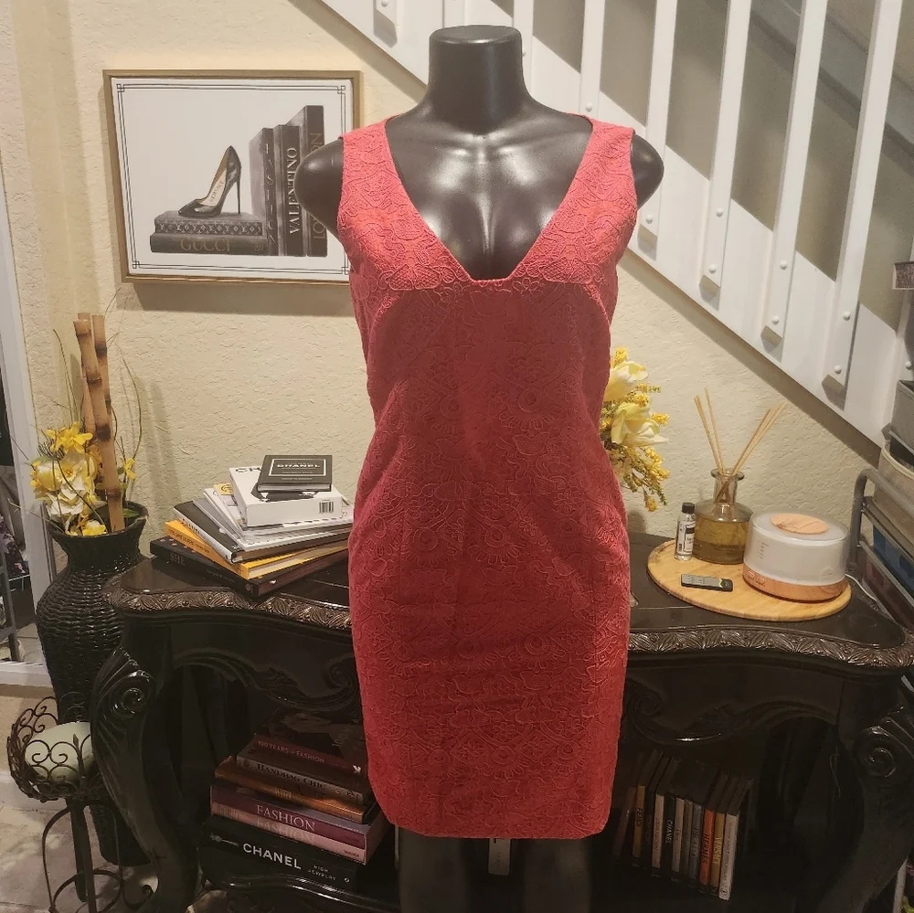 Tory Burch Cameron V-Neck Sleeveless Sheath Dress size 6